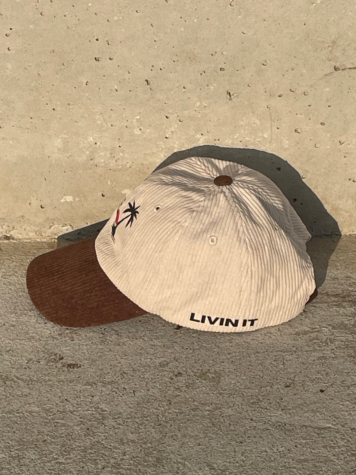 Red sun brown surf hat